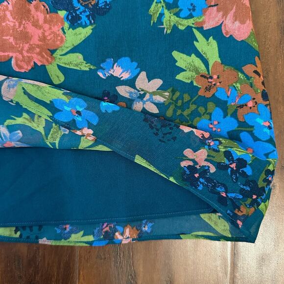 CABI Still Life Top Multicolor Floral V-Neck Lined Sheer Cami Tank Boho - Picture 7 of 11